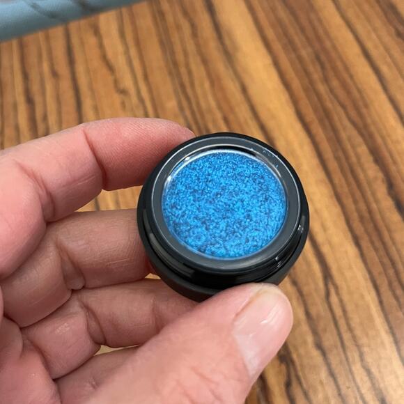 Nars Powerchrome Loose Eye Pigment Eyeshadow 9136 Naked City 0.05oz - Picture 2 of 4